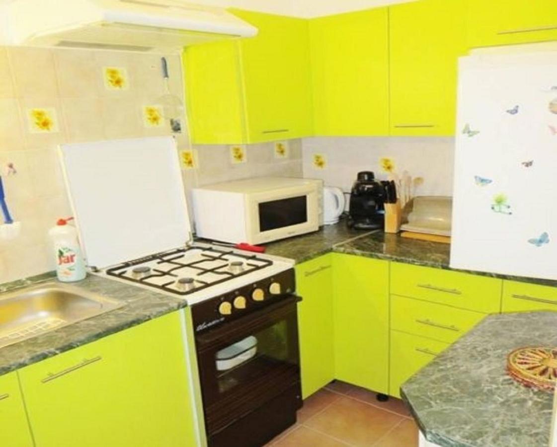 Sziszi Nyaralohaz Apartment Balatonszarszo Bagian luar foto