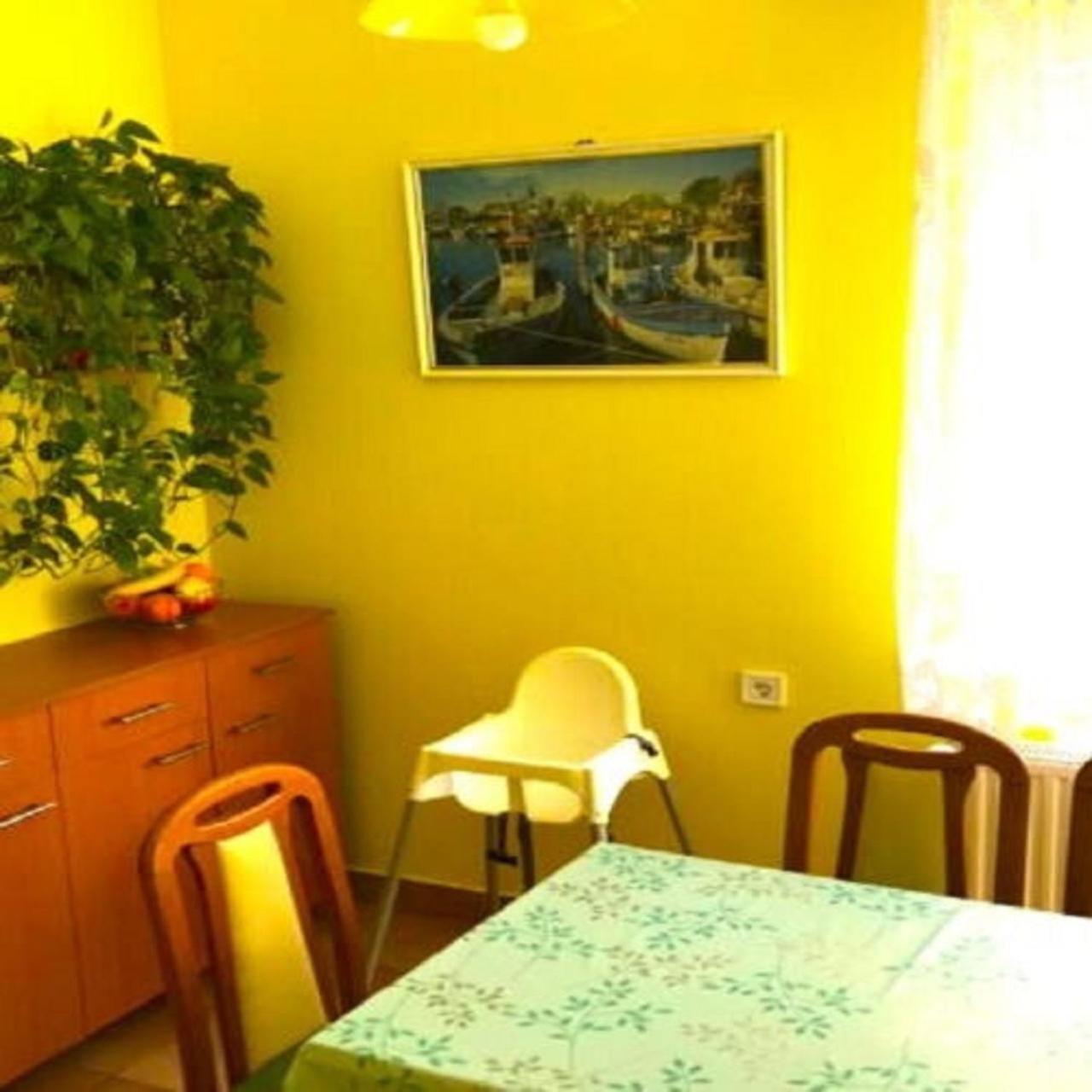 Sziszi Nyaralohaz Apartment Balatonszarszo Bagian luar foto